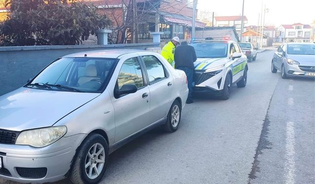 Alaçam'da korsan taksi denetimi