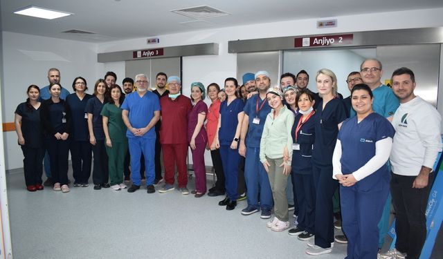 OMÜ'de ilk kez ameliyatsız 'Mandallama' operasyonu gerçekleştirildi