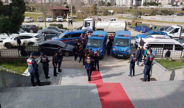 Samsun'da fuhuş operasyonunda 8 kişi adliyede