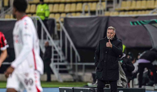 Thorsten Fink: 'Tarih yazmaya devam etmek istiyoruz'