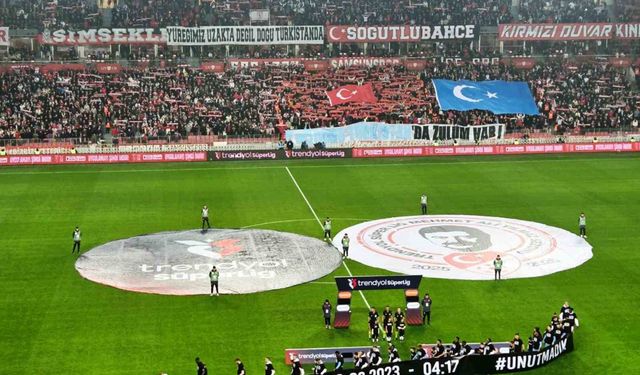 Trendyol Süper Lig: Samsunspor: 0 - Trabzonspor: 0 (Maç devam ediyor)