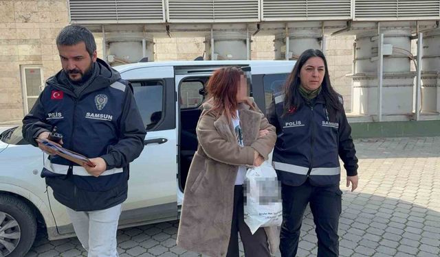 Kadınların kıskançlık kavgası kanlı bitti: Komşusunu yüzünden bıçakladı