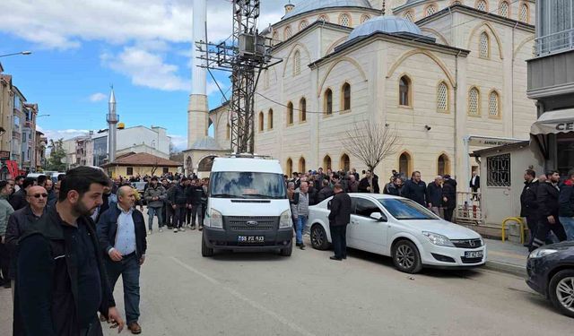 Motosiklet kazasında ölen genç defnedildi