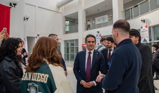 OMÜ'de 'Çay Saatinde Buluşma' etkinliği