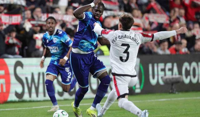 UEFA Konferans Ligi: Rayo Vallecano: 0 - Samsunspor: 0 (İlk yarı)