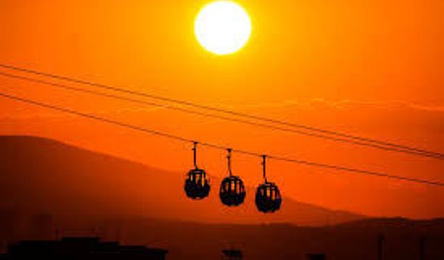 Amisos Tepesi’nden Gün Batımı Manzarası