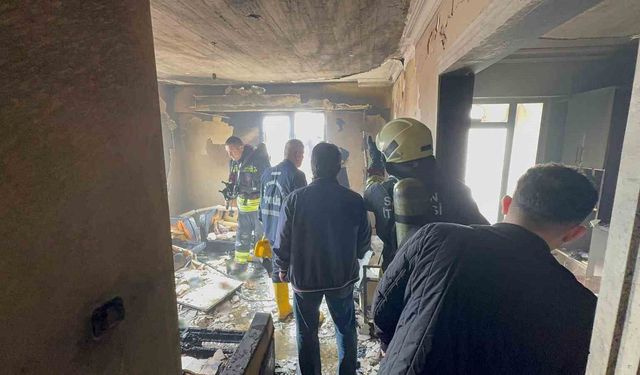 Bafra'da evde patlama: 1 kişi ağır yaralandı