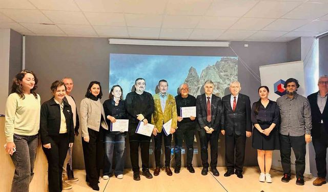 Fotoğrafın doğa, kent ve mimarlıkla kurduğu bağ ele alındı