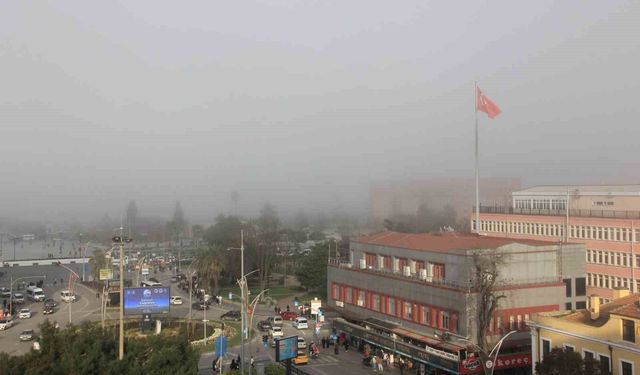 Karadeniz'de sis alarmı: Samsun sahili görünmez oldu