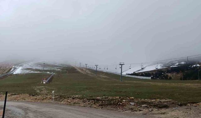 Ladik Akdağ'da nisan karı sürprizi