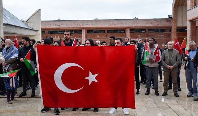 OMÜ'de Filistin'e destek programı