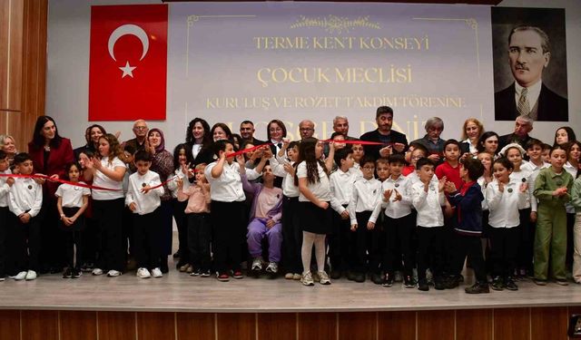 Terme'de çocuklar yönetimi katılıyor