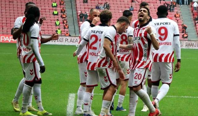 Trendyol Süper Lig: Samsunspor: 1 - Konyaspor: 1 (İlk yarı)