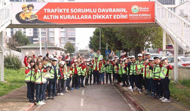 Başkan Kurnaz: 'Çocuklarımız trafik eğitim pistinde kuralları eğlenerek öğreniyor'