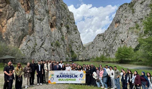 İlkadımlı gençlerden Çorum'a kültür ve doğa gezisi
