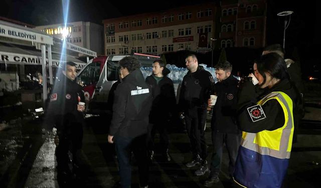 OMÜ Arama-Kurtarma ekibi sel bölgesinde görev aldı