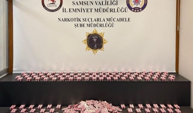 Samsun'da 11 bin 704 adet uyuşturucu hap ele geçirildi