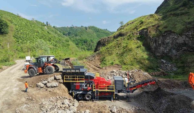 Terme'de kurulan kurulan taş ocağı üretime başladı