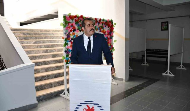 Vezirköprü MYO'dan çocuk ihmal ve istismarına karşı farkındalık sergisi