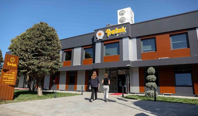 Başkan Doğan: 'Petek Genç şehrimizin sembol markalarından birisi'