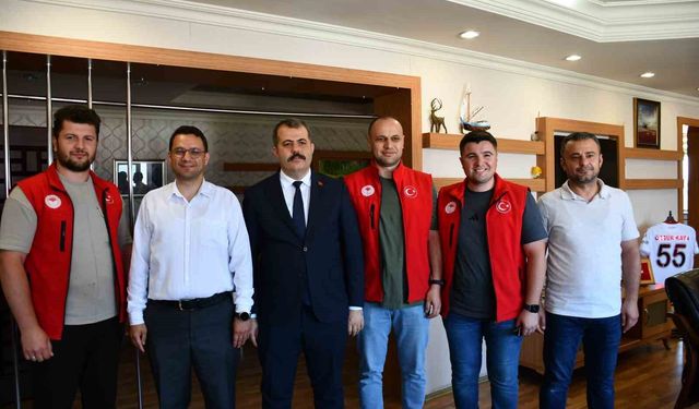 Kaymakam Kaya, son mesai gününde vatandaşlarla vedalaştı