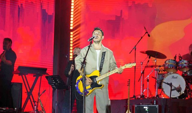 Kültür Yolu Festivali: Buray konserinde kavga