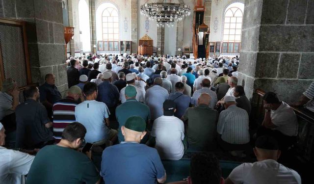 Samsun'da 15 Temmuz şehitleri için Mevlid-i Şerif ve Hatim Duası