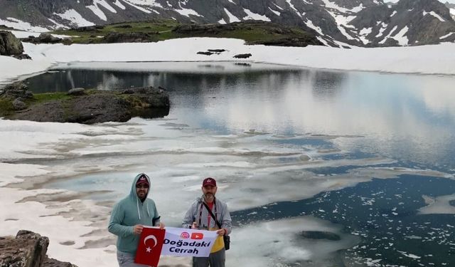 Samsunlu cerrah, Türkiye'nin güzelliklerine mercek tutuyor