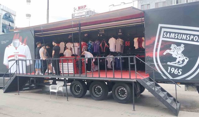 Samsunspor tırı Çarşamba'da