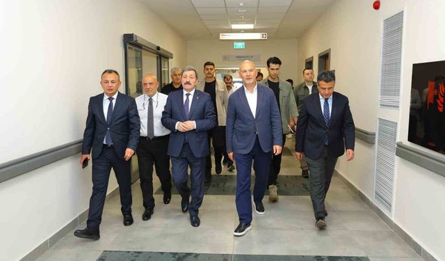 Süleyman Soylu, Samsun Şehir Hastanesi'nde hastaları ziyaret etti
