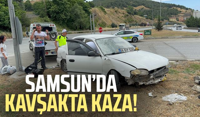 Otomobilin refüje çıktığı kaza maddi hasarla atlatıldı