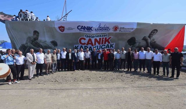 Canik Geleneksel Karakucak Güreş Festivali