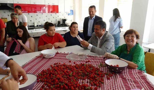 Özel öğrenciler ile Başkan Halit Doğan'ın gülümseten diyalogları