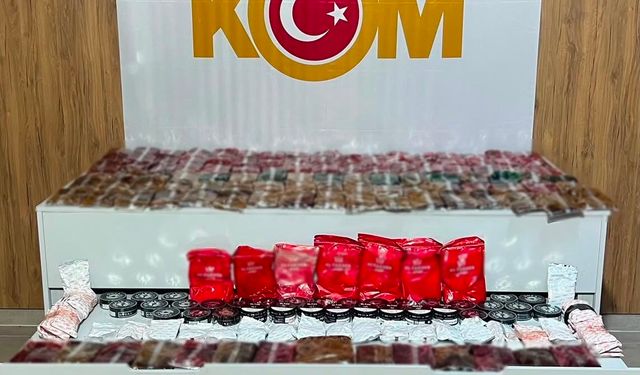 Samsun'da 179 kilo kaçak nargile tütünü ele geçirildi
