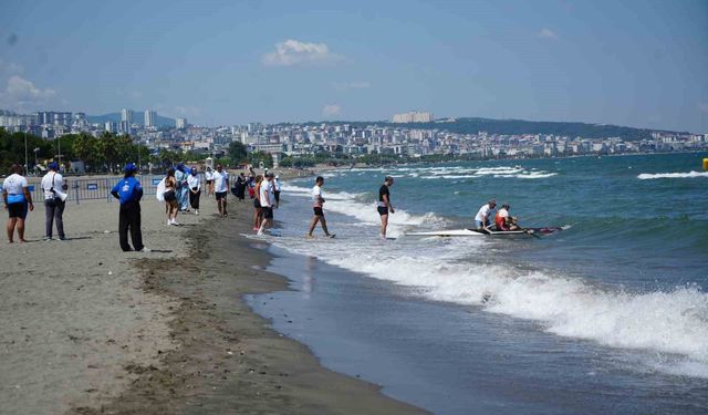Samsun'da Deniz Küreği Türkiye Şampiyonası başladı