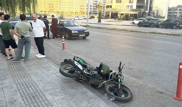 Samsun'da otomobil ile motosiklet çarpıştı: 1 yaralı