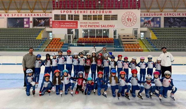 Samsunlu buz pateni sporcularından, Türkiye Şampiyonası'nda 25 madalya