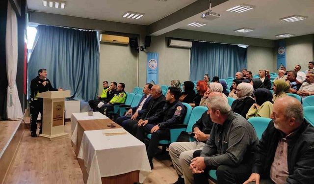 19 Mayıs ilçesinde 96 servis personeline güvenlik eğitimi