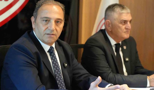 Fuat Çapa: 'Samsunspor gerekirse devre arasında yeni bir takım kurar'