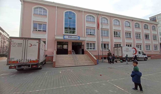 'Okulumda 'Kan'panya Var' etkinliğinde 60 ünite kan bağışı
