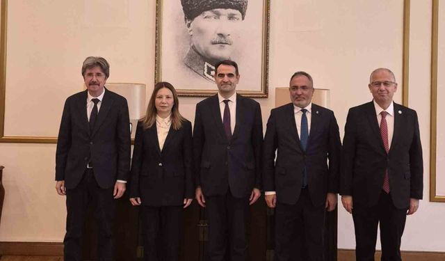 OMÜ heyeti Pekin'de Türkiye-Çin akademik iş birliklerini görüştü