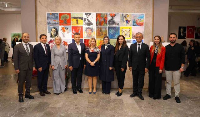 Samsun'da I. Sanat Çalıştayı'nın eserleri sergilendi