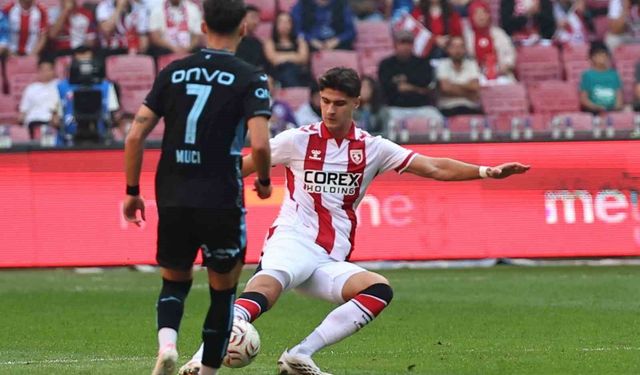 Trendyol Süper Lig: Samsunspor: 0 - Trabzonspor: 3 (İlk yarı)