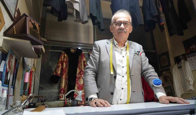'Yılın Ahisi' 60 yıllık terziden meslektaşlarına tavsiye: 'Kaliteli iş yapın, para sizi bulur'