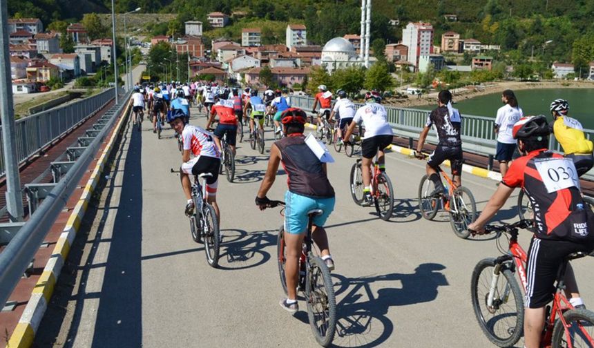 Ayvacık ve Su Üzerinde Bisiklet Etkinlikleri