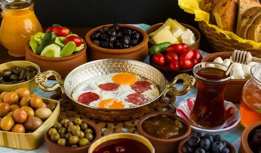 Kasım Sabahı Köy-Pazar Turu: Vadiler ve Yöresel Kahvaltı