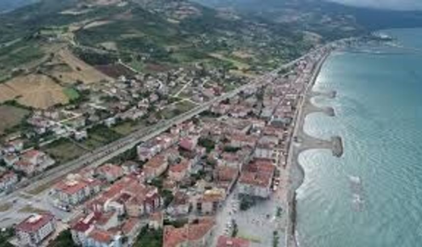 Yakakent’te Denizle İç İçe Günlük Hayat