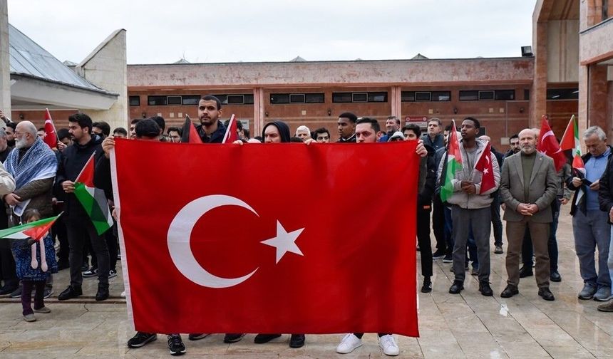 OMÜ'de Filistin'e destek programı