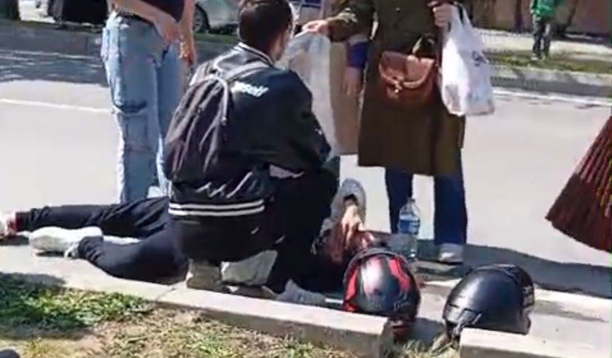 Motosiklet otomobil ile çarpıştı: 1 yaralı