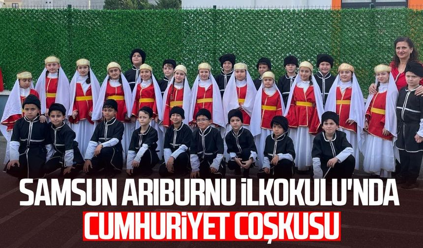 Arıburnu İlkokulu'nda Cumhuriyet coşkusu